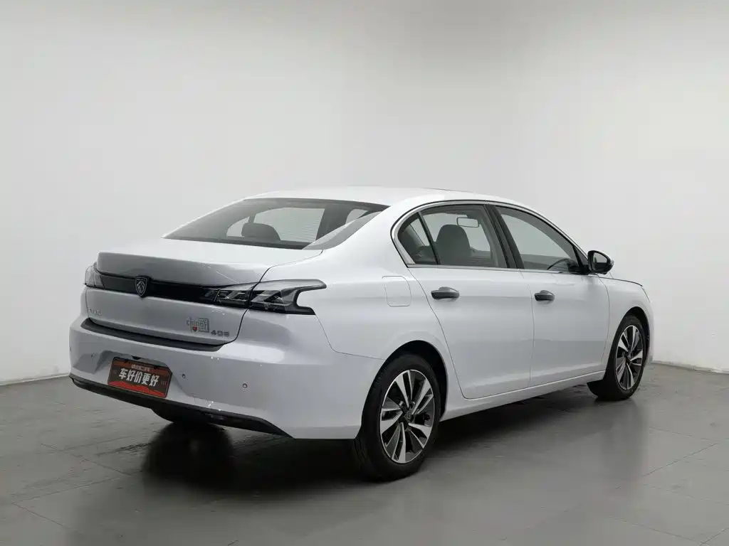Peugeot 408 — миниатюра 2