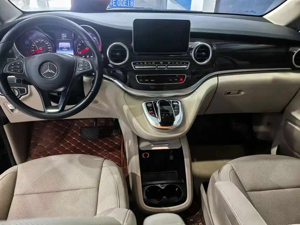 Mercedes-Benz V-Class — миниатюра 5