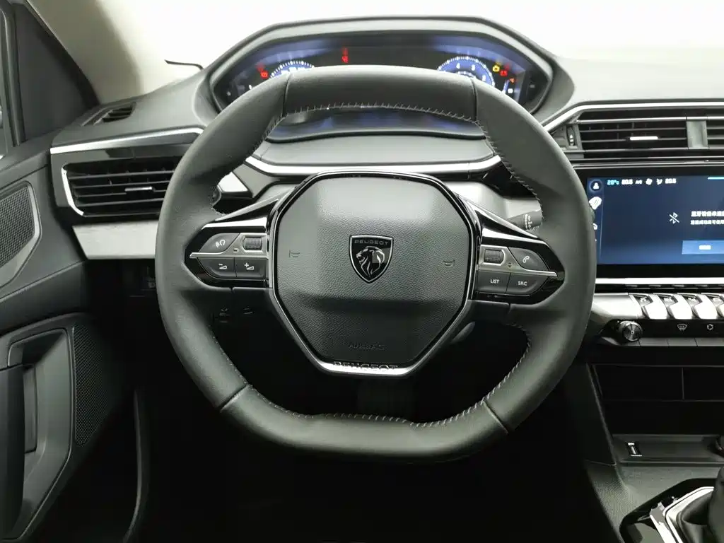 Peugeot 408 — миниатюра 11