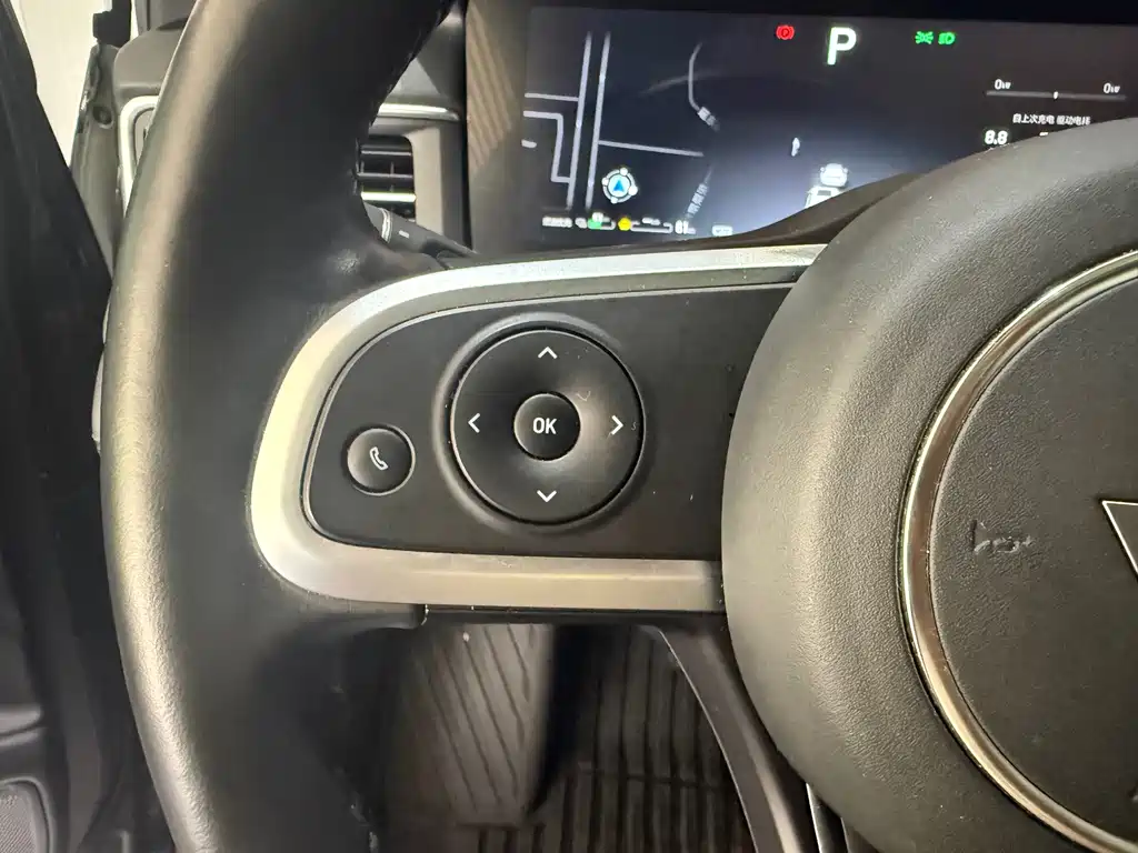 Li Auto Li ONE — миниатюра 20