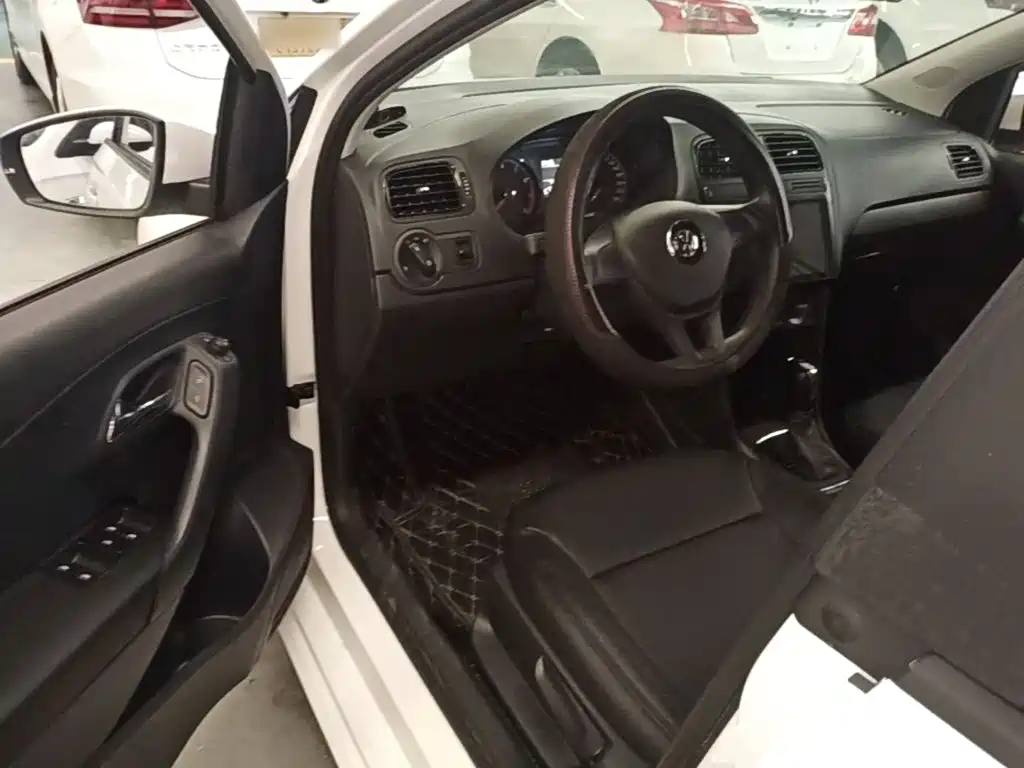 Volkswagen Polo — миниатюра 16