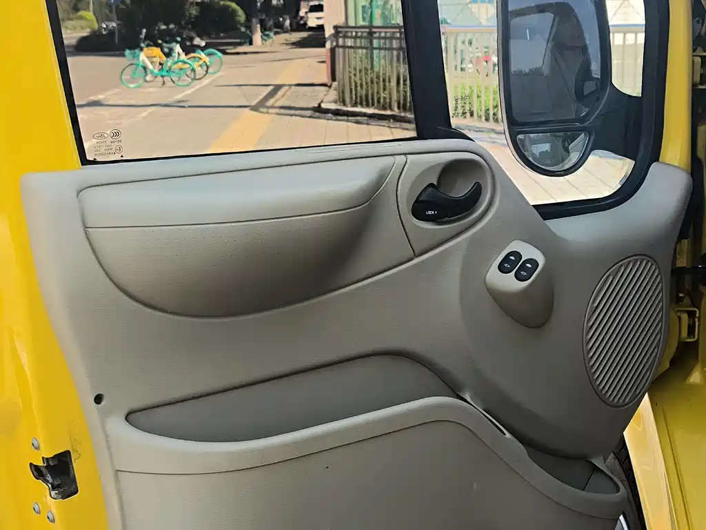 Ford Transit 2019 2.2T Luxury 10 мест VI