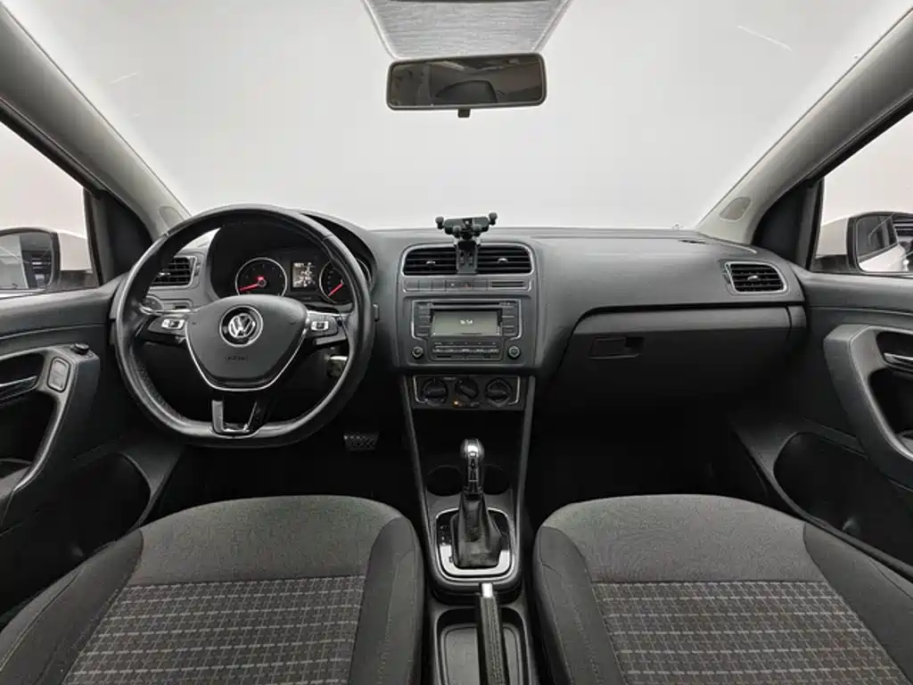 Volkswagen Polo — миниатюра 4
