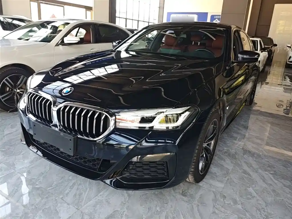 BMW 5 Series 2023