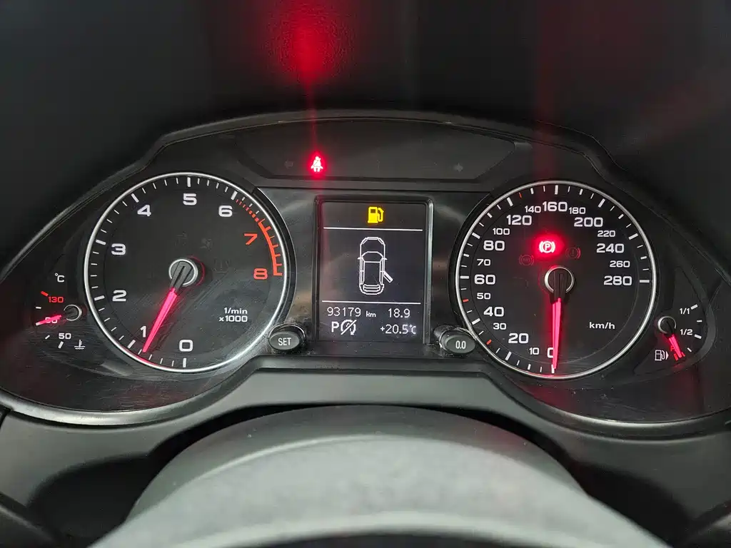 Audi Q5 — миниатюра 12