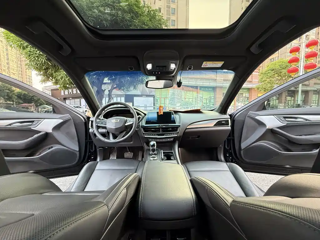 Cadillac CT5 — миниатюра 22