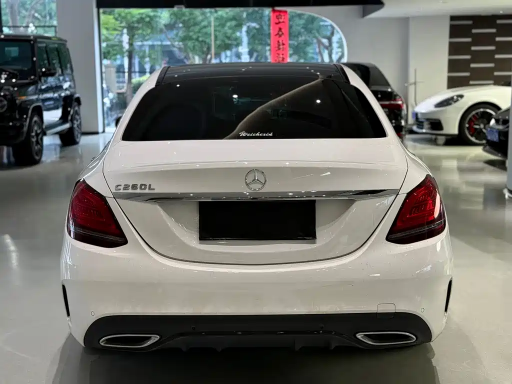 Mercedes-Benz C-Class — миниатюра 5
