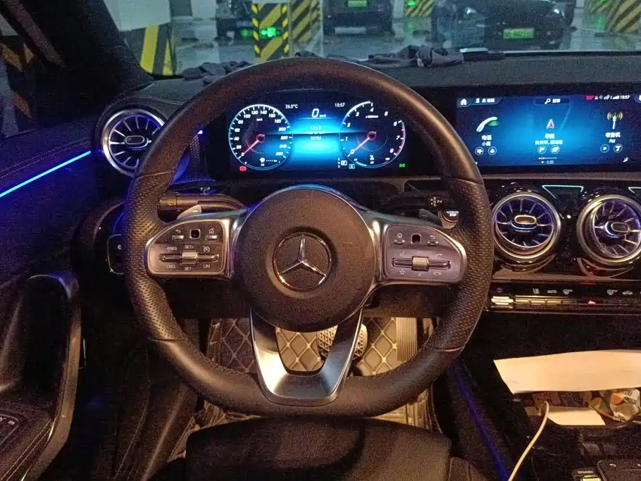 Mercedes-Benz A-Class — миниатюра 14