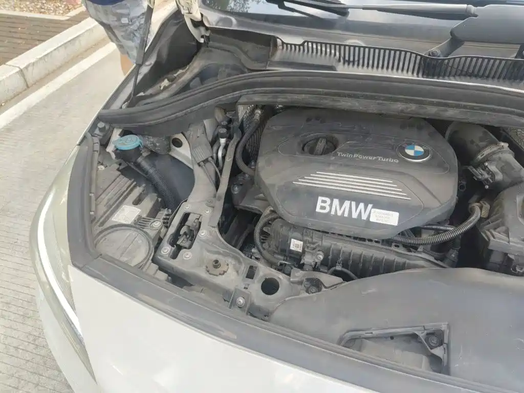 BMW 2 Series Active Tourer (Import) — миниатюра 20