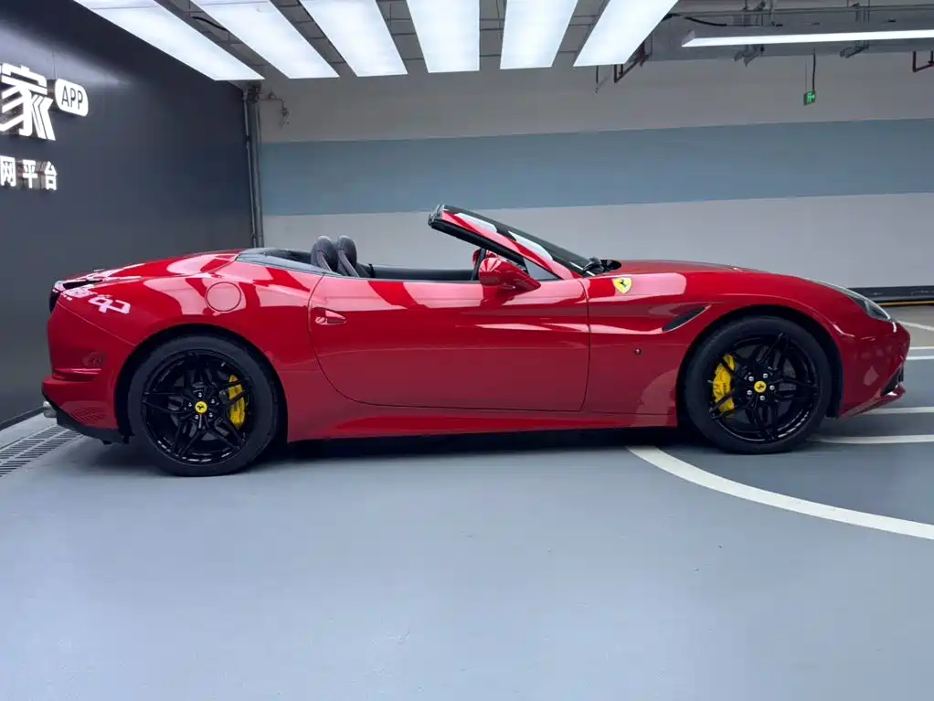 Ferrari California T — миниатюра 8