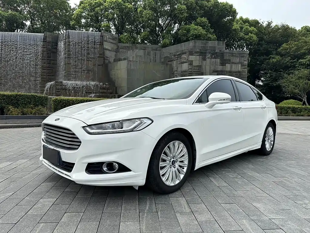 Ford Mondeo 2014
