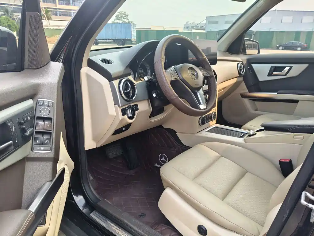 Mercedes-Benz GLK-Class — миниатюра 8