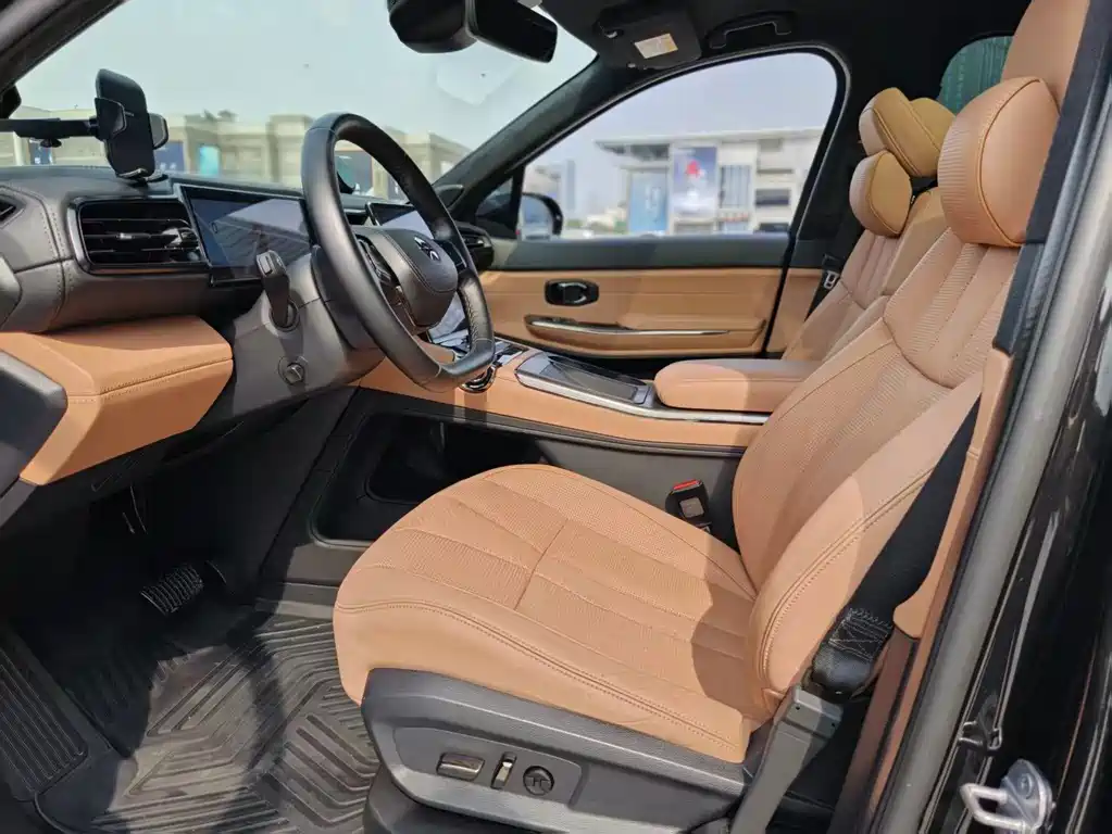NIO ES8 — миниатюра 7