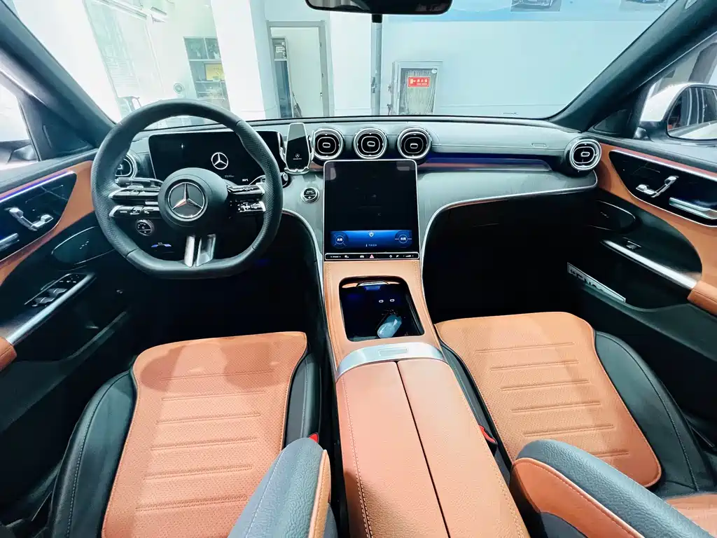 Mercedes-Benz C-Class — миниатюра 8