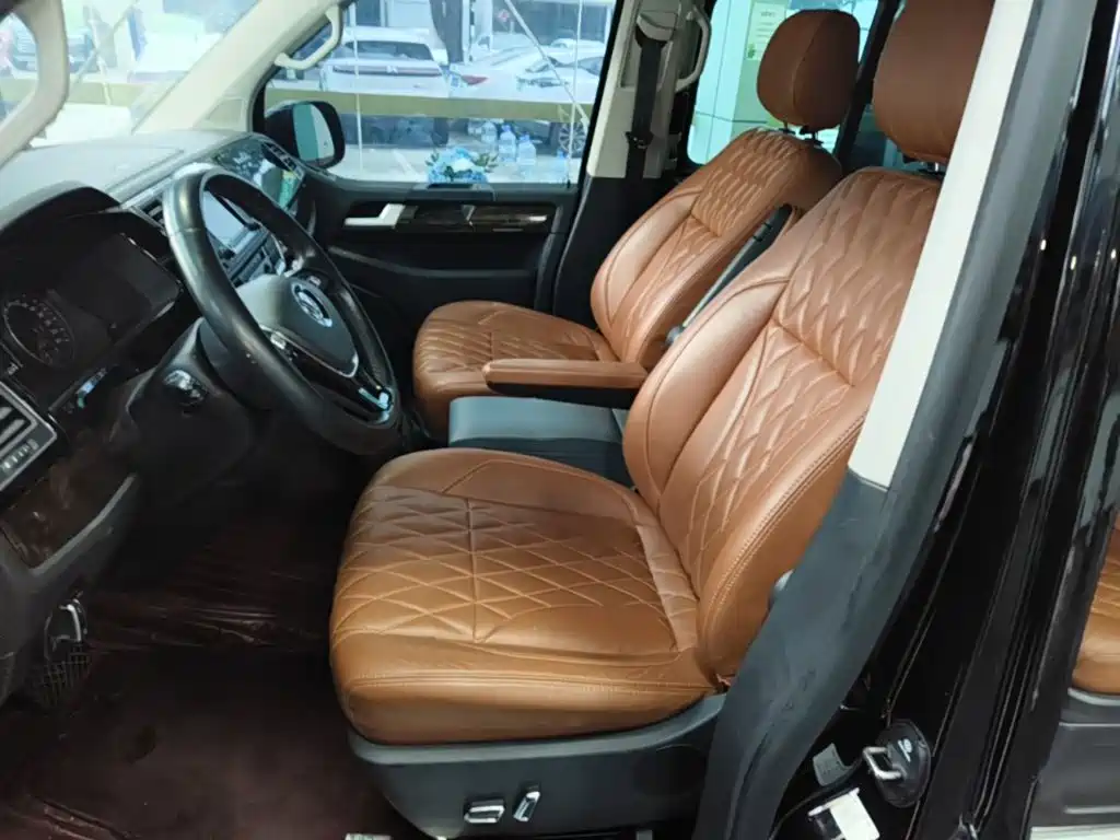 Volkswagen Multivan — миниатюра 15