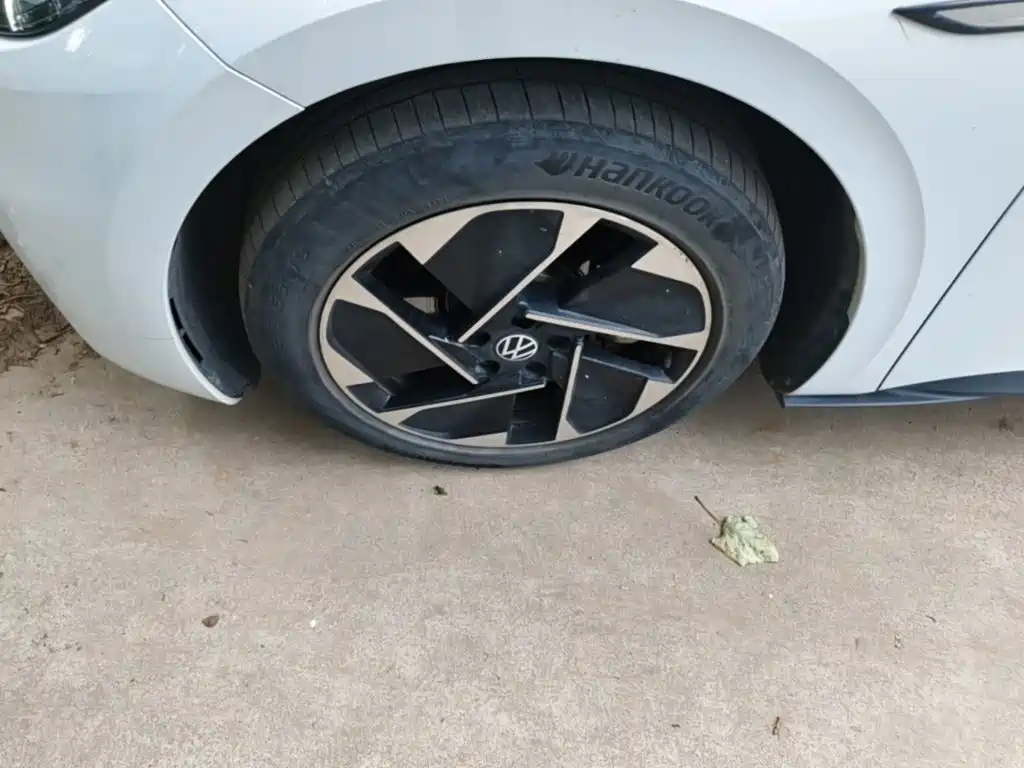 Volkswagen ID.3 — миниатюра 23