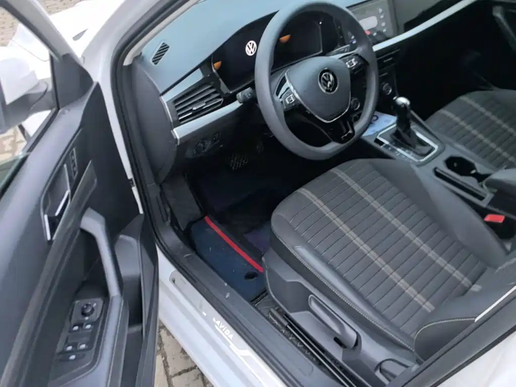Volkswagen Lavida — миниатюра 16
