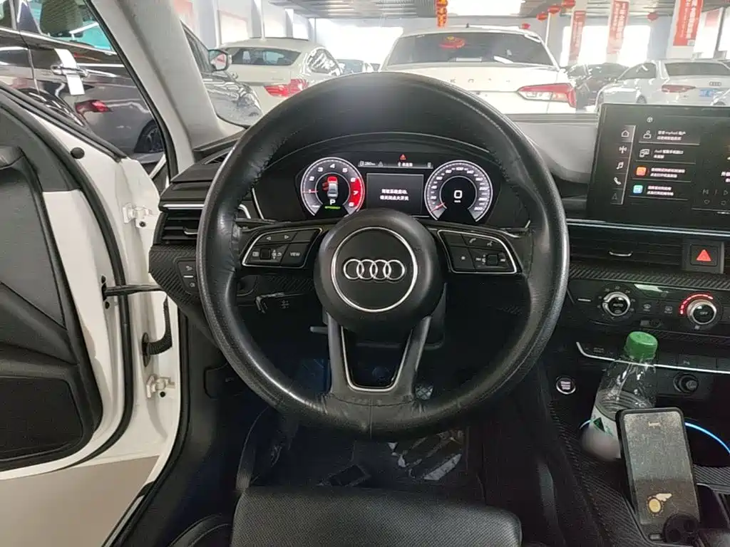 Audi A4L — миниатюра 11