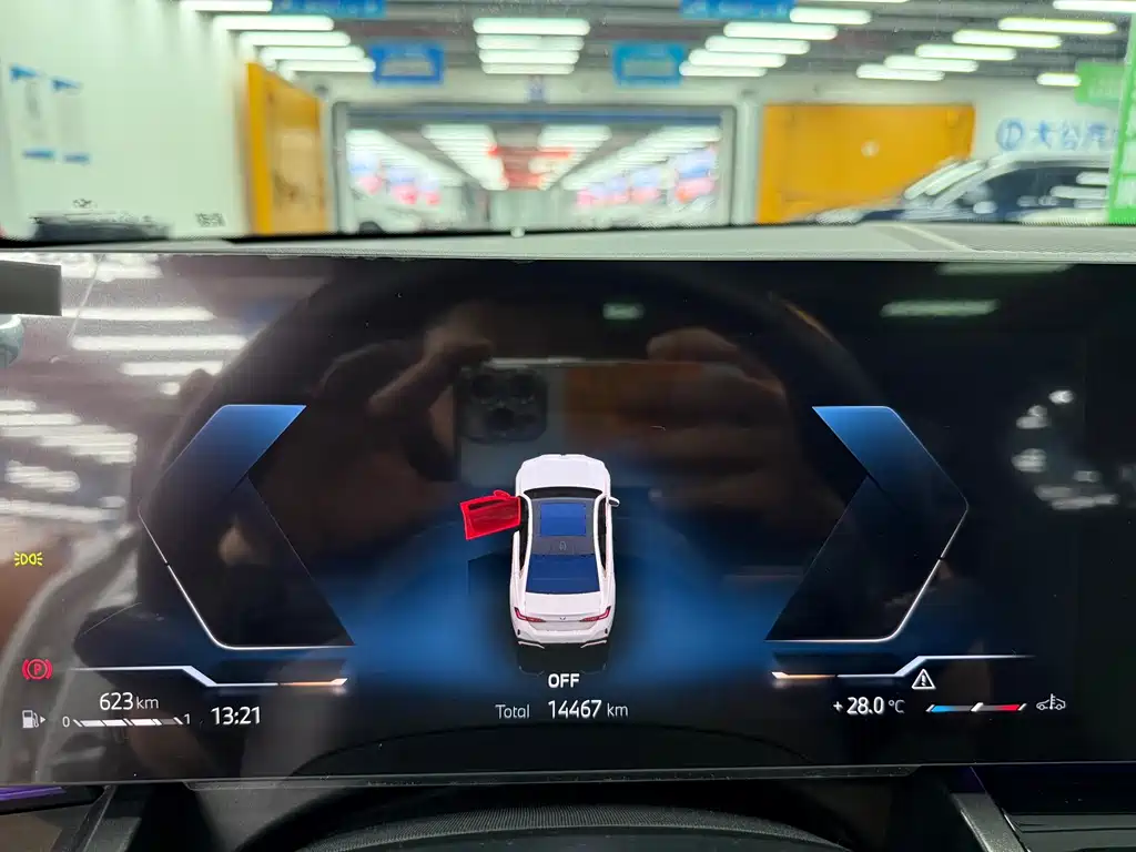 BMW 5 Series — миниатюра 16