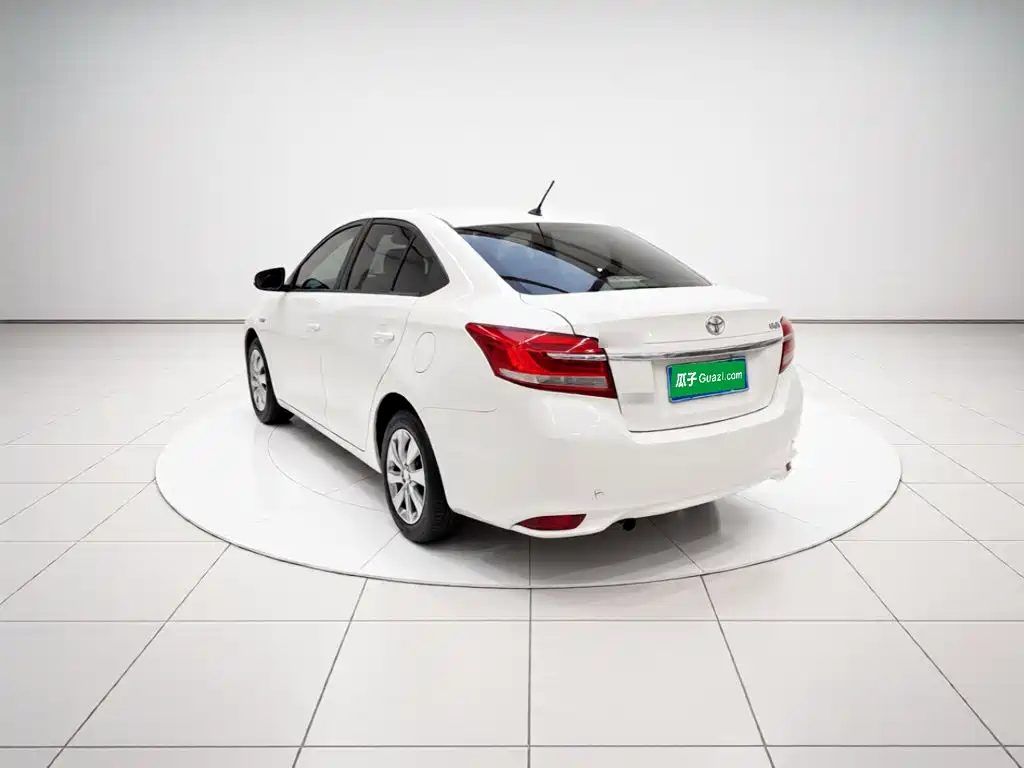 Toyota Vios — миниатюра 4