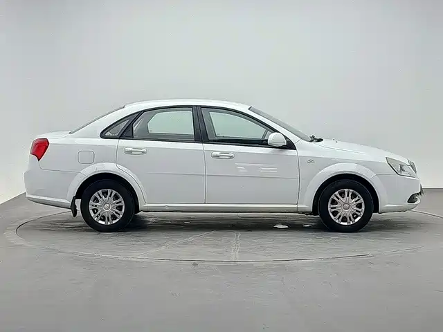 Buick Excelle — миниатюра 4