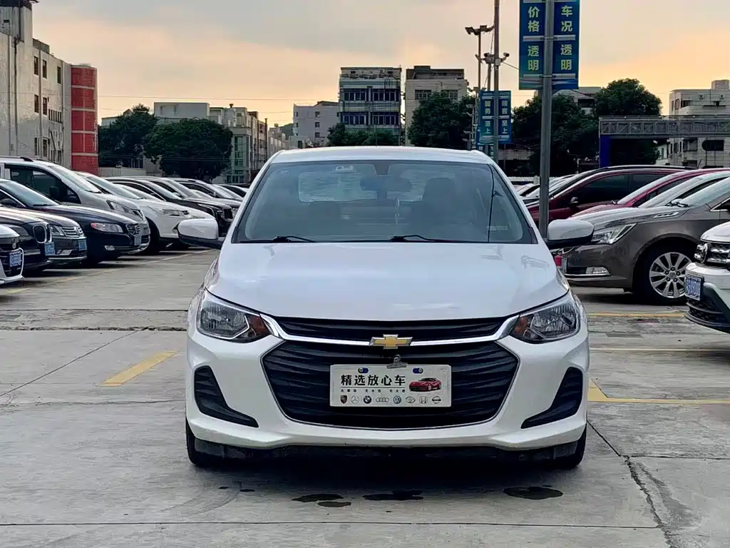 CHEVROLET KOVOZ