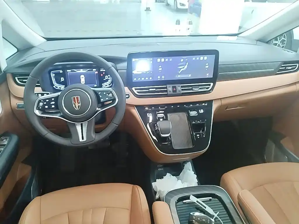 Hongqi HQ9 PHEV 2024 2.0T