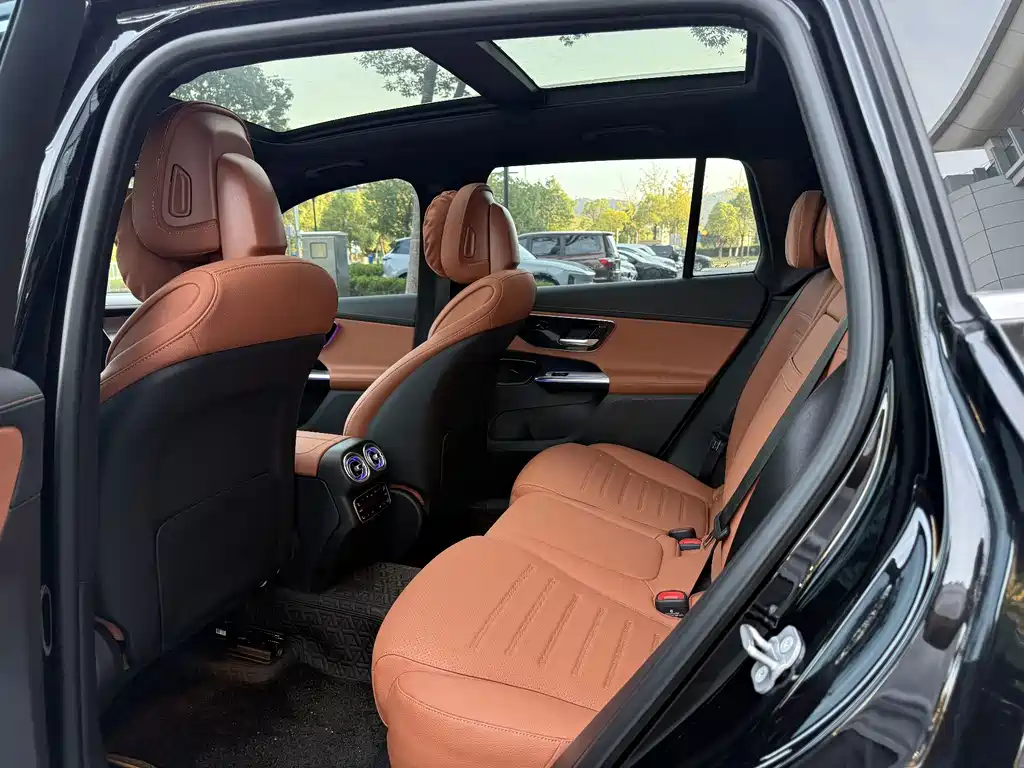 Mercedes-Benz GLC — миниатюра 6