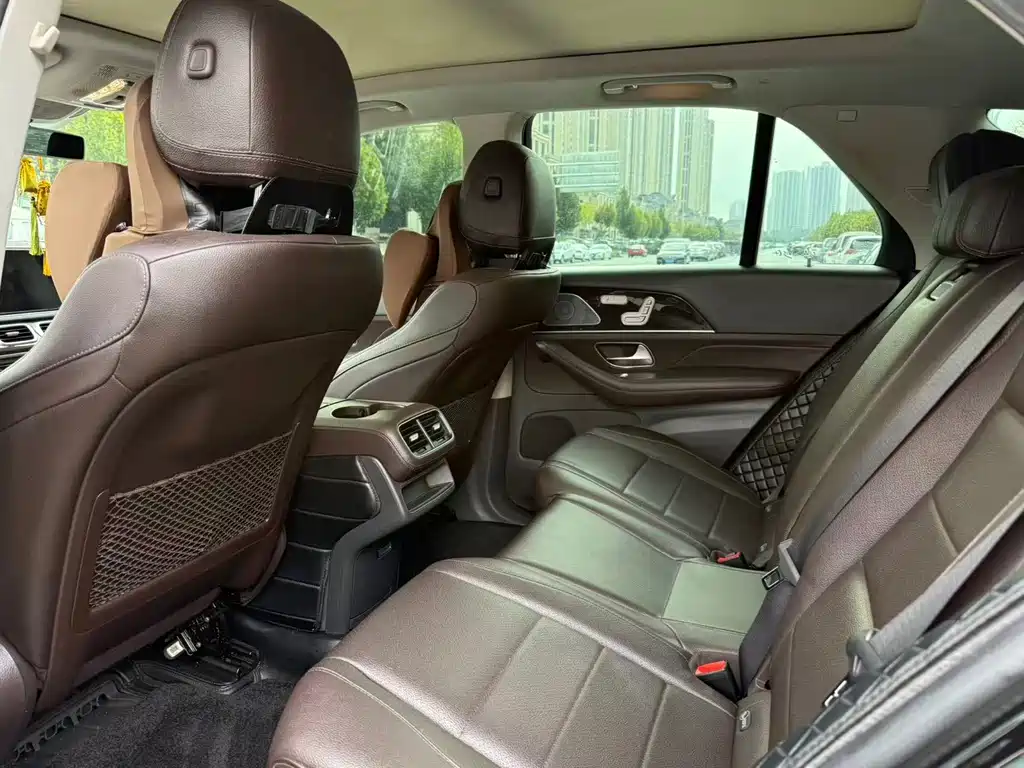Mercedes-Benz GLE (Import) — миниатюра 6