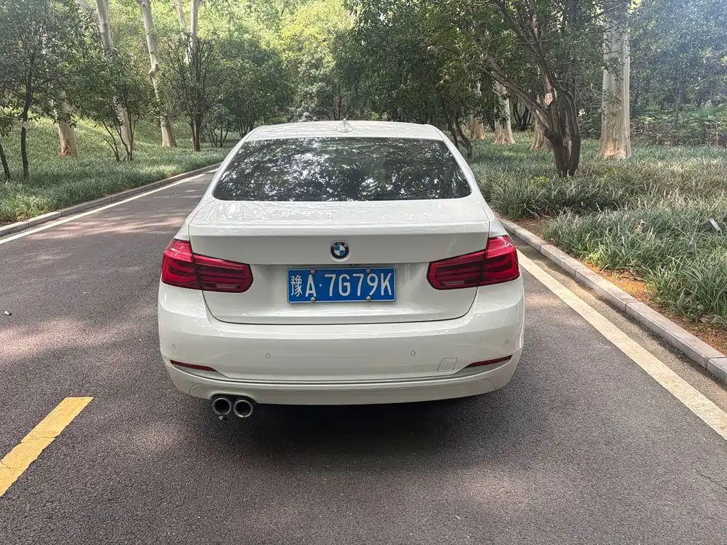 BMW 3 Series — миниатюра 7