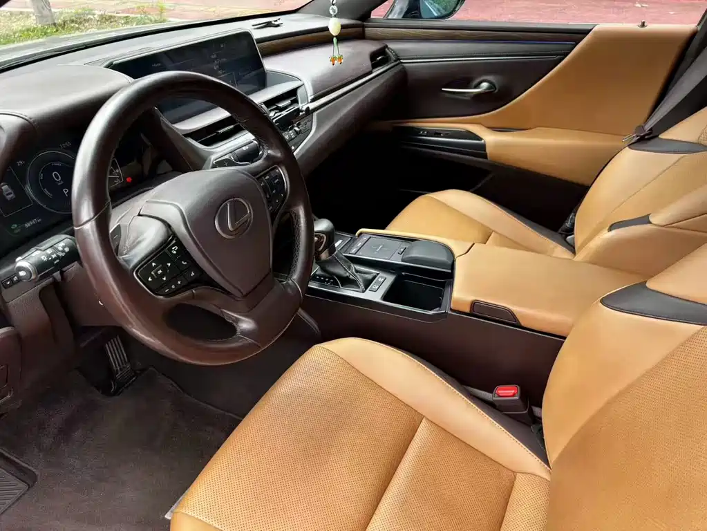 Lexus ES — миниатюра 4
