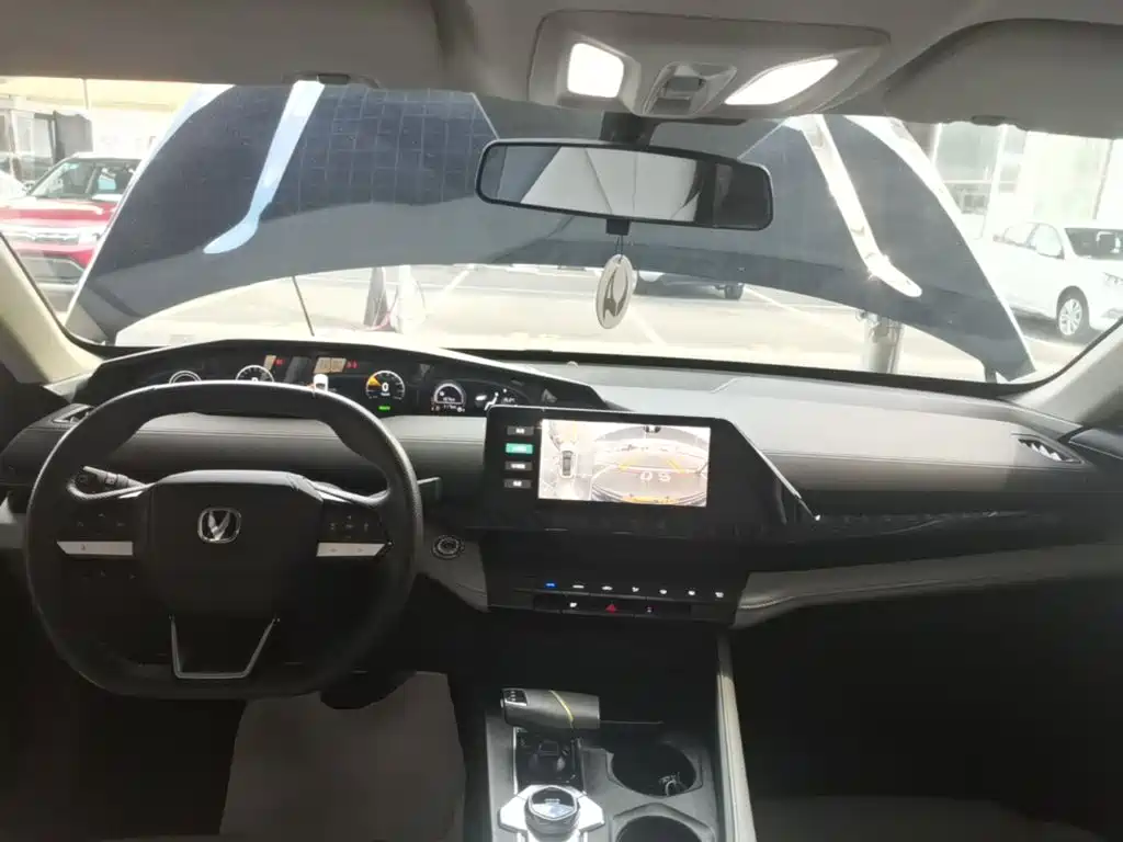 Changan UNI-V iDD — миниатюра 10