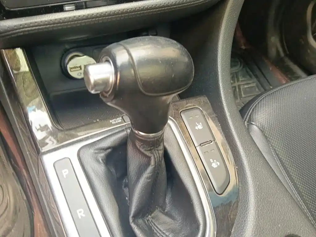 Kia K5 — миниатюра 10