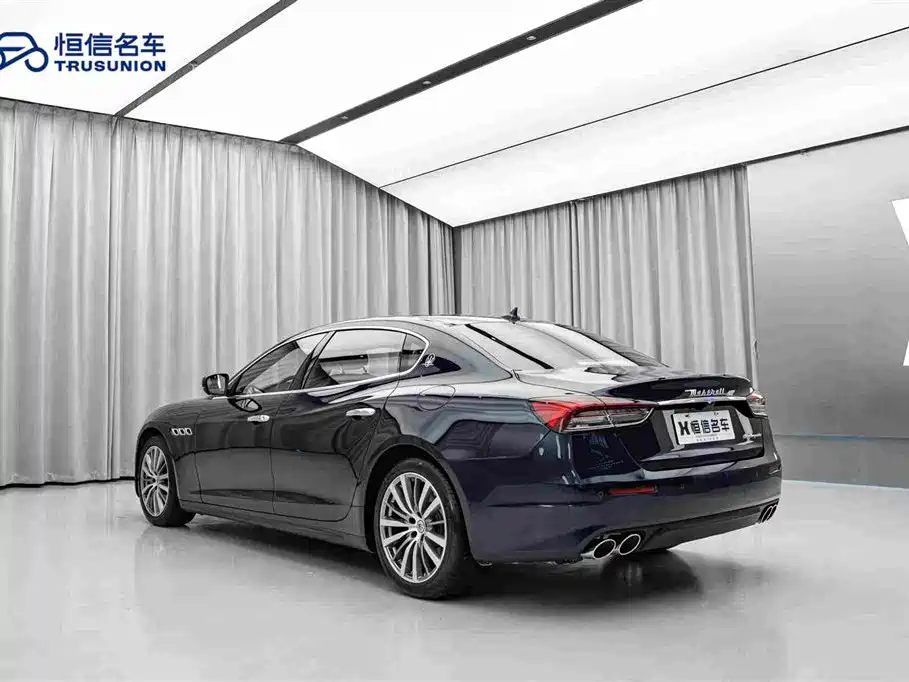 Maserati Quattroporte — миниатюра 7