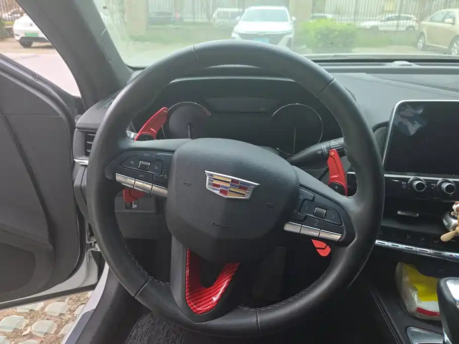 Cadillac CT4 — миниатюра 15