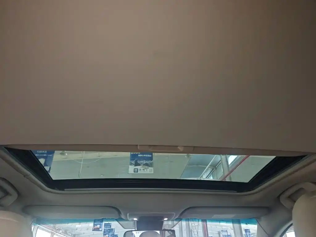 Toyota Avalon — миниатюра 18