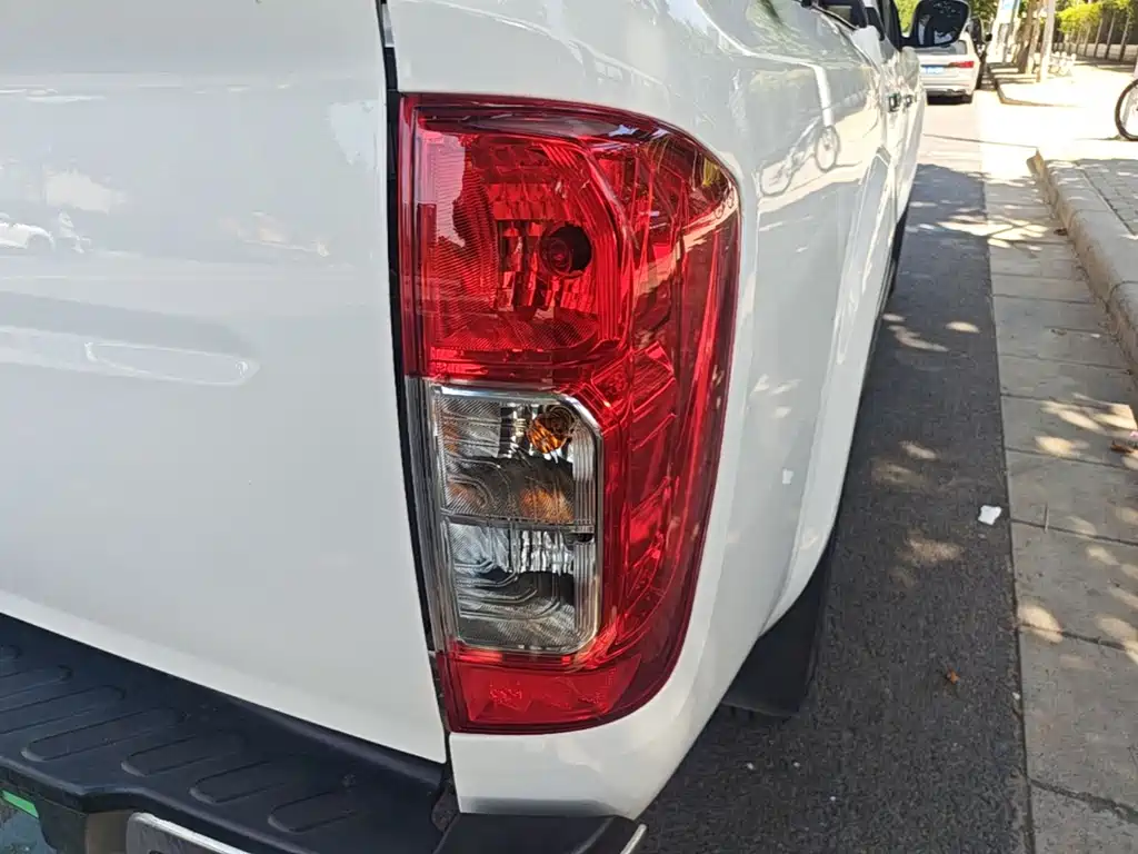 Dongfeng Rich 6 New Energy — миниатюра 23