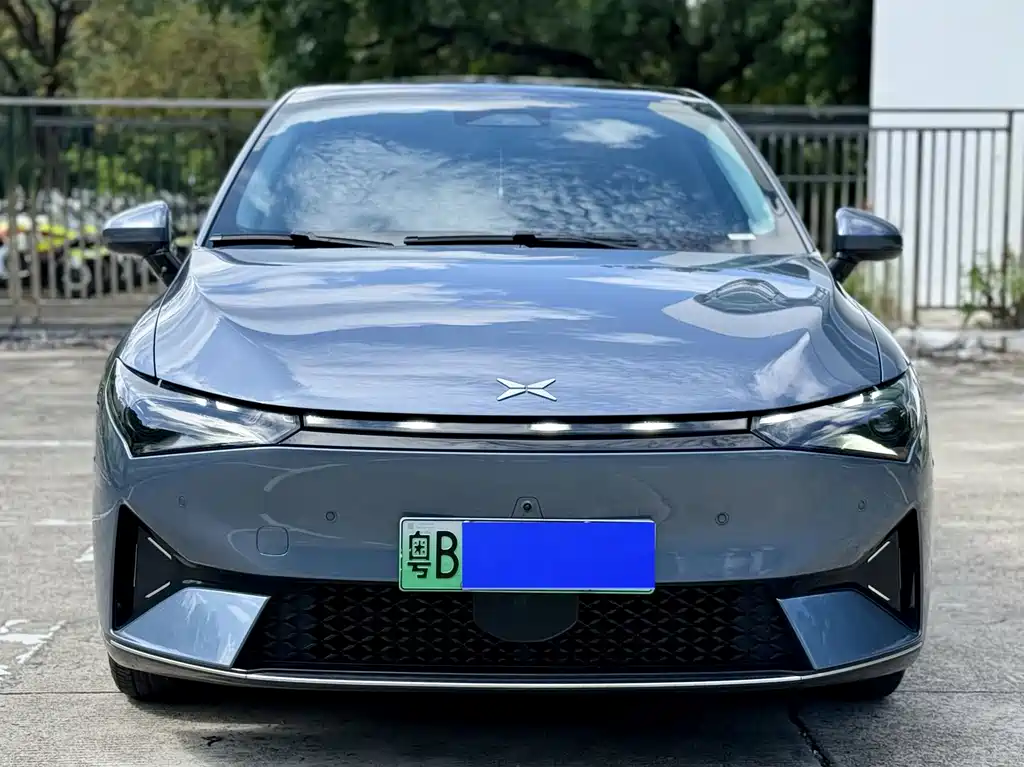 XPeng P5 — миниатюра 3