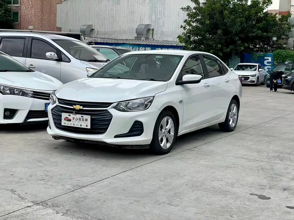 CHEVROLET KOVOZ