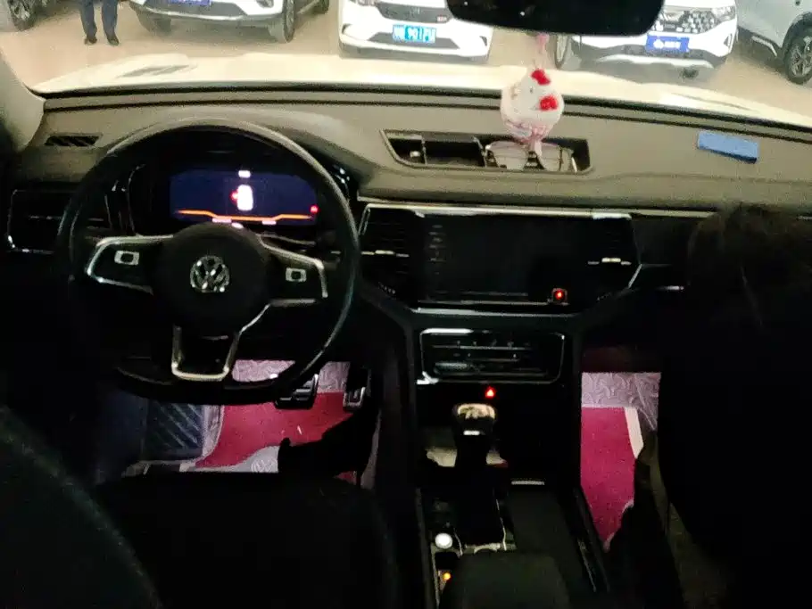 Volkswagen Teramont — миниатюра 12