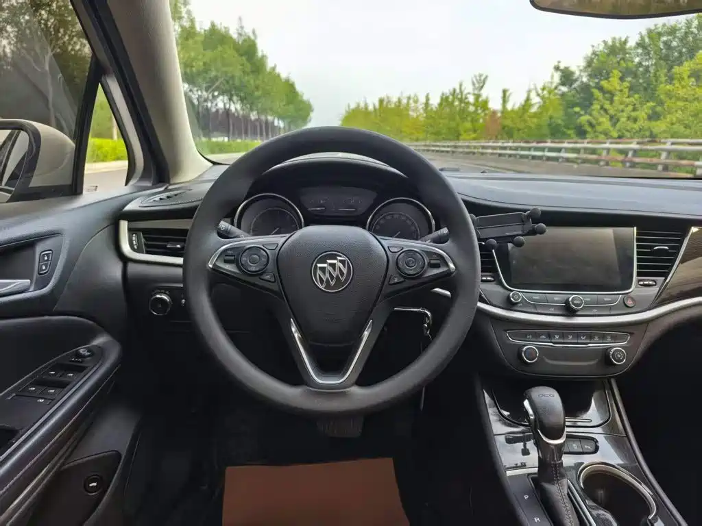 Buick Verano — миниатюра 11