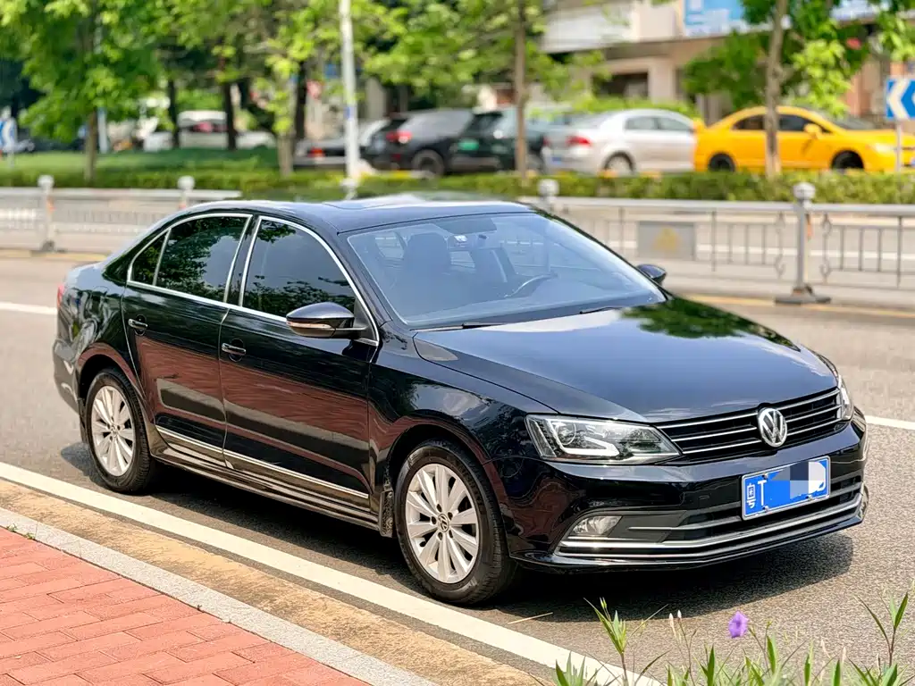 Volkswagen Sagitar — миниатюра 3