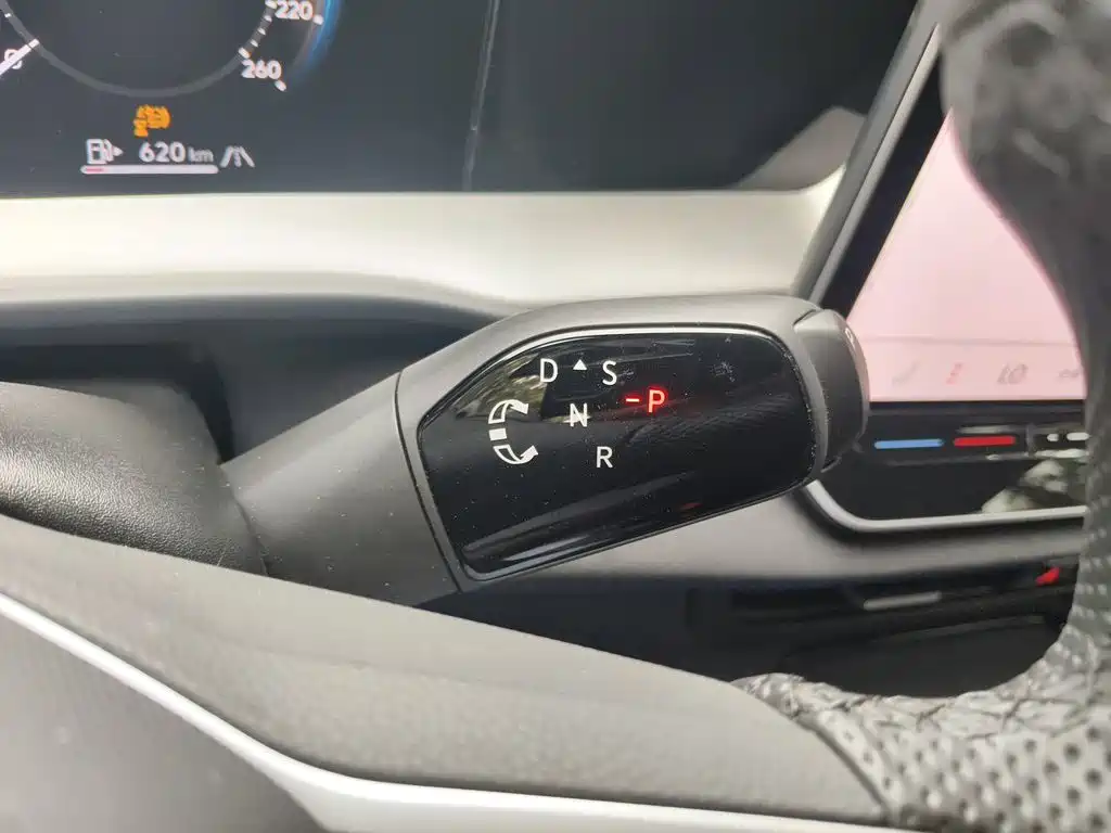 Volkswagen Teramont — миниатюра 7