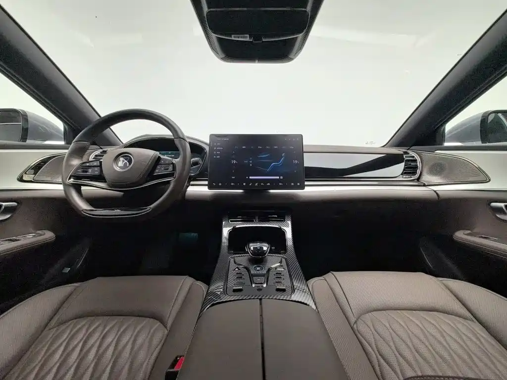 BYD Han — миниатюра 5