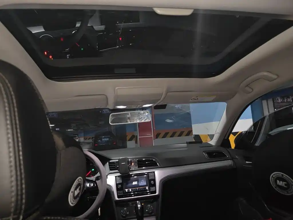 Volkswagen Lamando — миниатюра 14