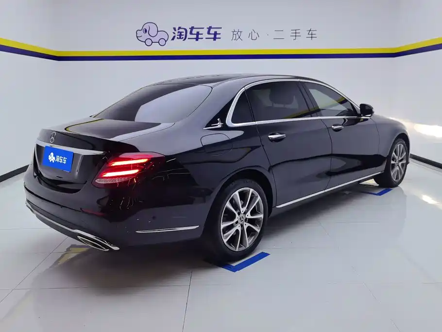 Mercedes-Benz E-Class — миниатюра 3