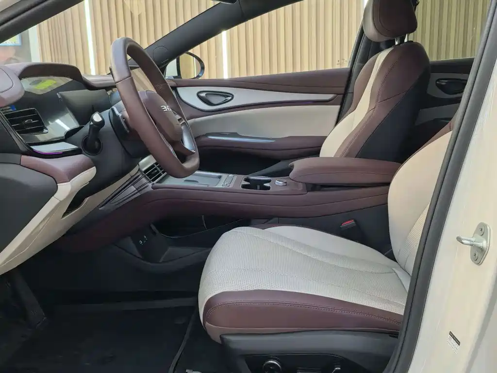 BYD Seal 07 DM-i — миниатюра 9