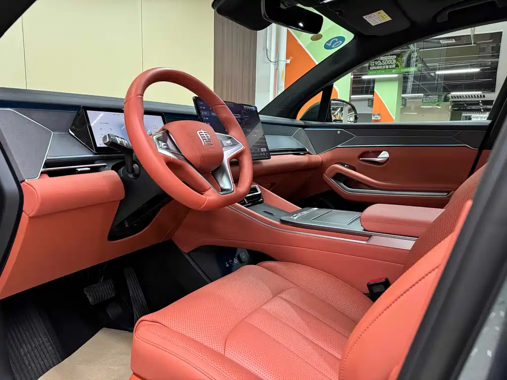 BYD Tang L — миниатюра 11
