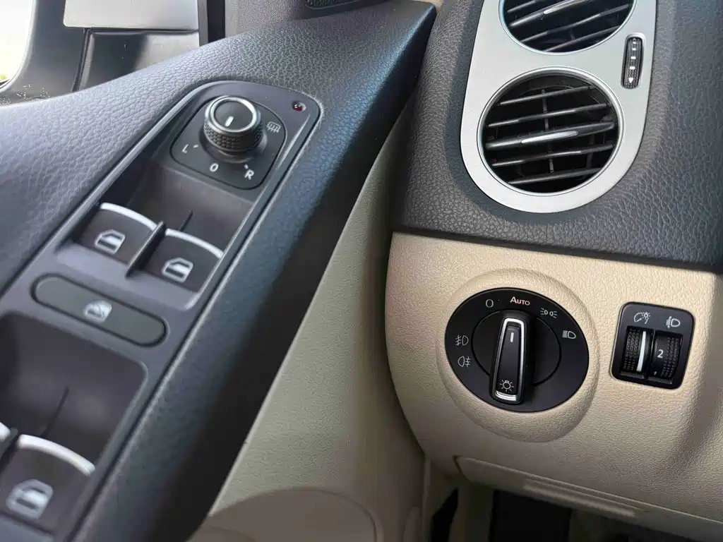 Volkswagen Tiguan — миниатюра 17