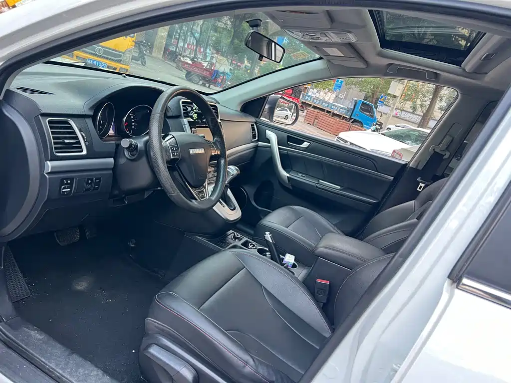 Haval M6 — миниатюра 4